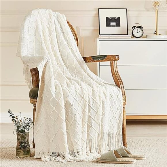 Knitted Throw Blankets for Couch and Bed, Soft Cozy Knit Blanket - Picture 1 of 7